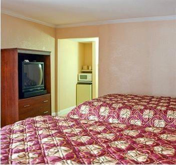 Towne Motel Александрія Номер фото